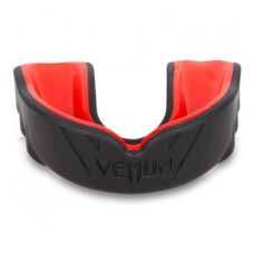 Капа VENUM "CHALLENGER" MOUTHGUARD - RED DEVIL Капа VENUM "CHALLENGER" MOUTHGUARD - RED DEVIL